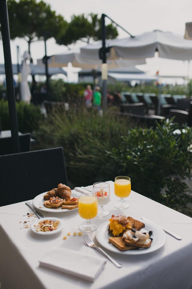 Hotel La Bussola Lido di Jesolo Buitenkant foto