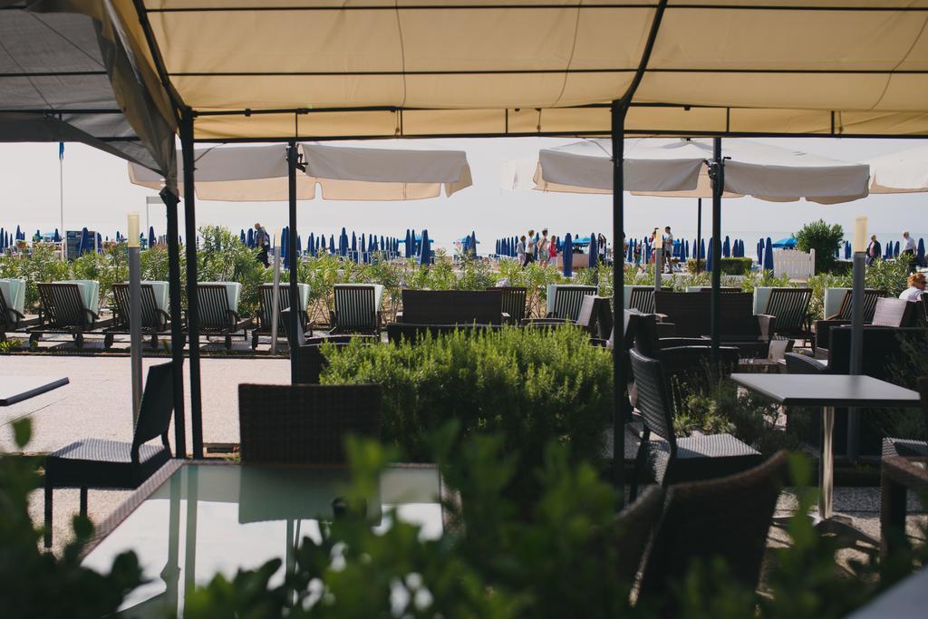 Hotel La Bussola Lido di Jesolo Buitenkant foto