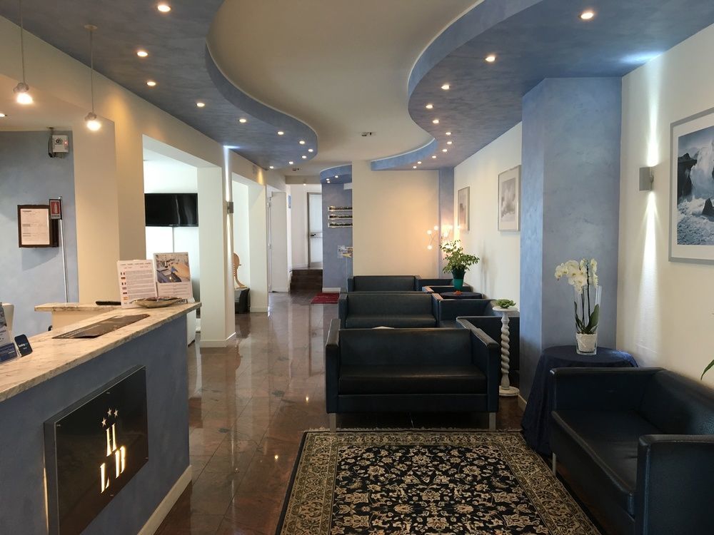 Hotel La Bussola Lido di Jesolo Buitenkant foto